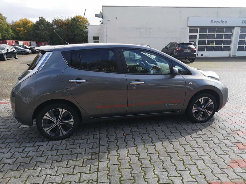 Nissan Leaf Acenta